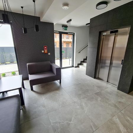 Apartamenty Hallera 4 亚罗钦 外观 照片
