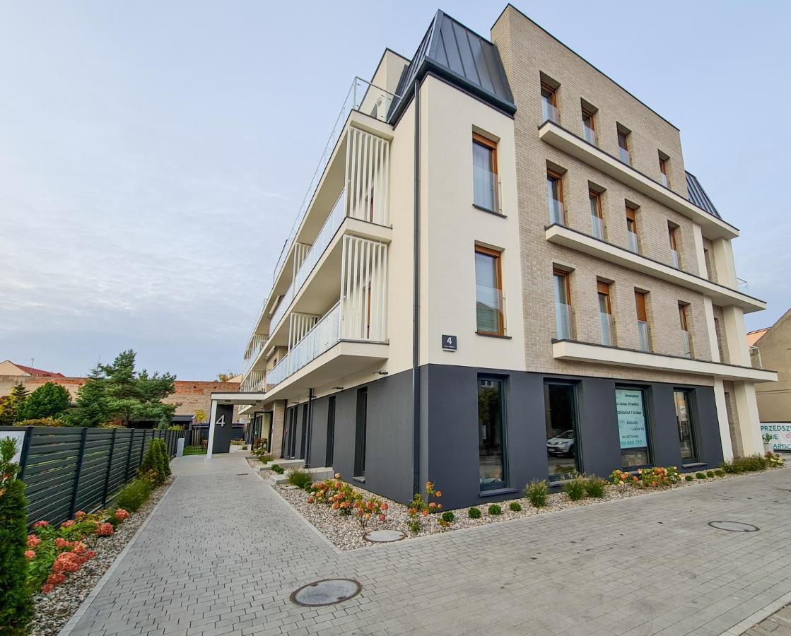 Apartamenty Hallera 4 亚罗钦 外观 照片